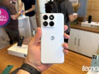Motorola edge fusion back achados 1060×596 1