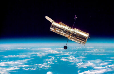 Telescopio hubble 2048×1365 1