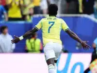 184462com dois gols de vini jr brasil vence a escocia e se classifica em 1 do grupo 3