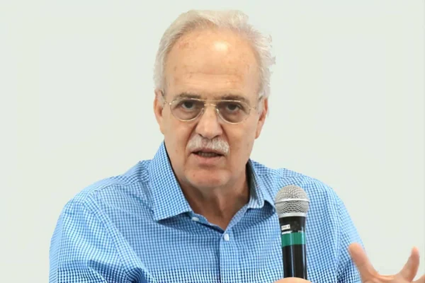 Carlos Nobre 1