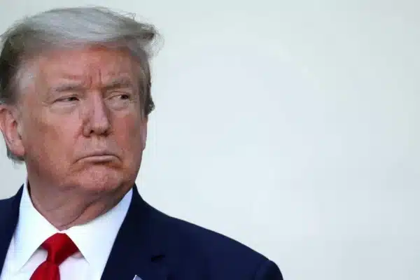 Destaque Donald Trump scaled 1