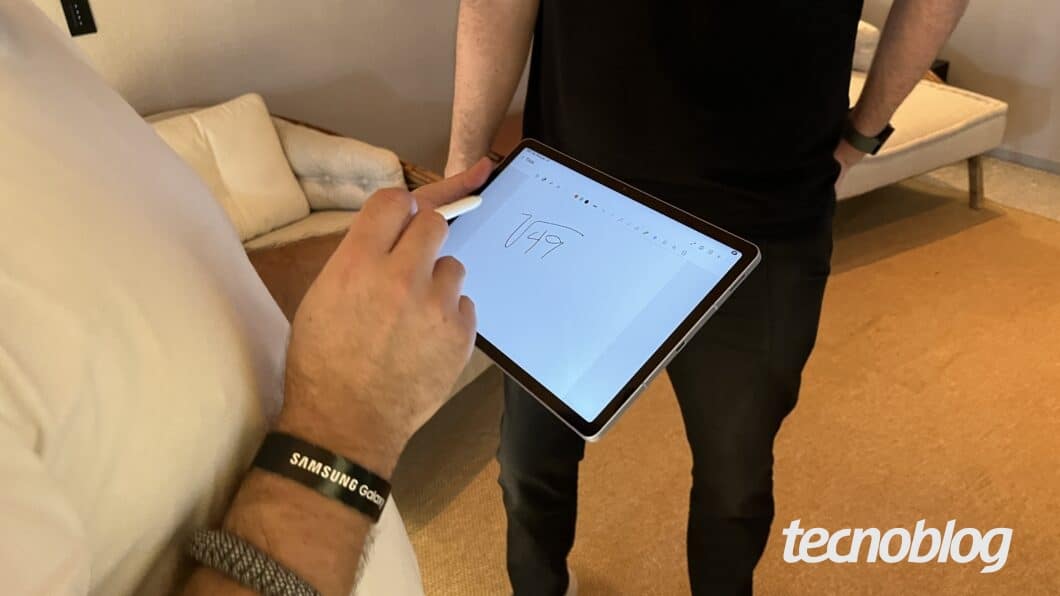 Galaxy Tab S10 FE solucionador matematico 1060×596 1