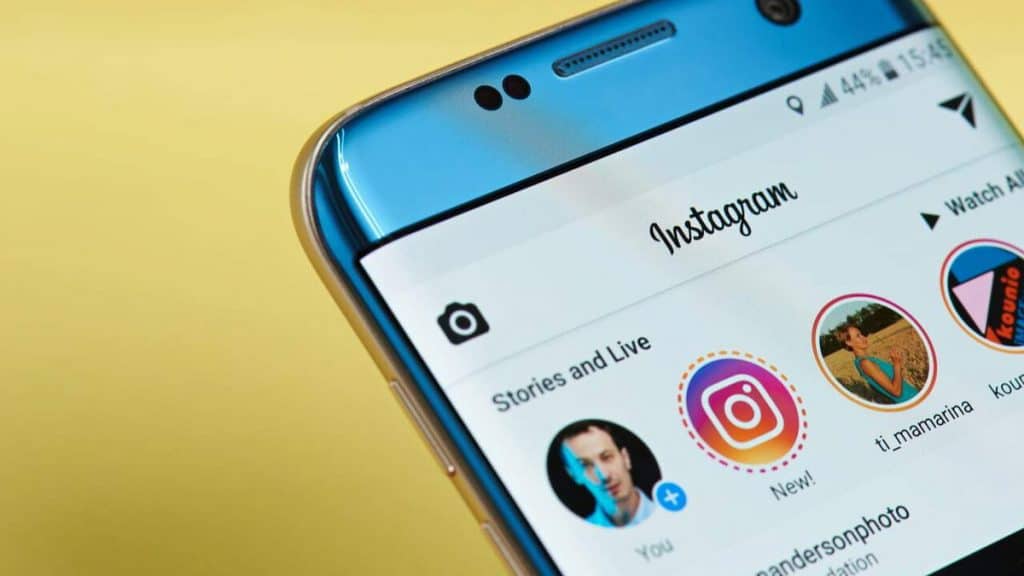 Stories do Instagram via PixieMe Shutterstock 1024×576 1