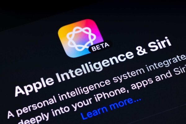 Apple siri