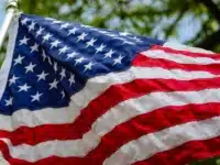 Bandeira estados unidos shutterstock 2634948515