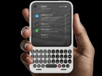 Clicks communicator celular teclado