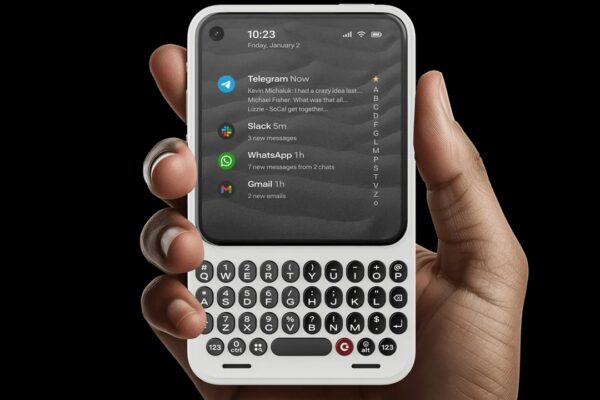 Clicks communicator celular teclado