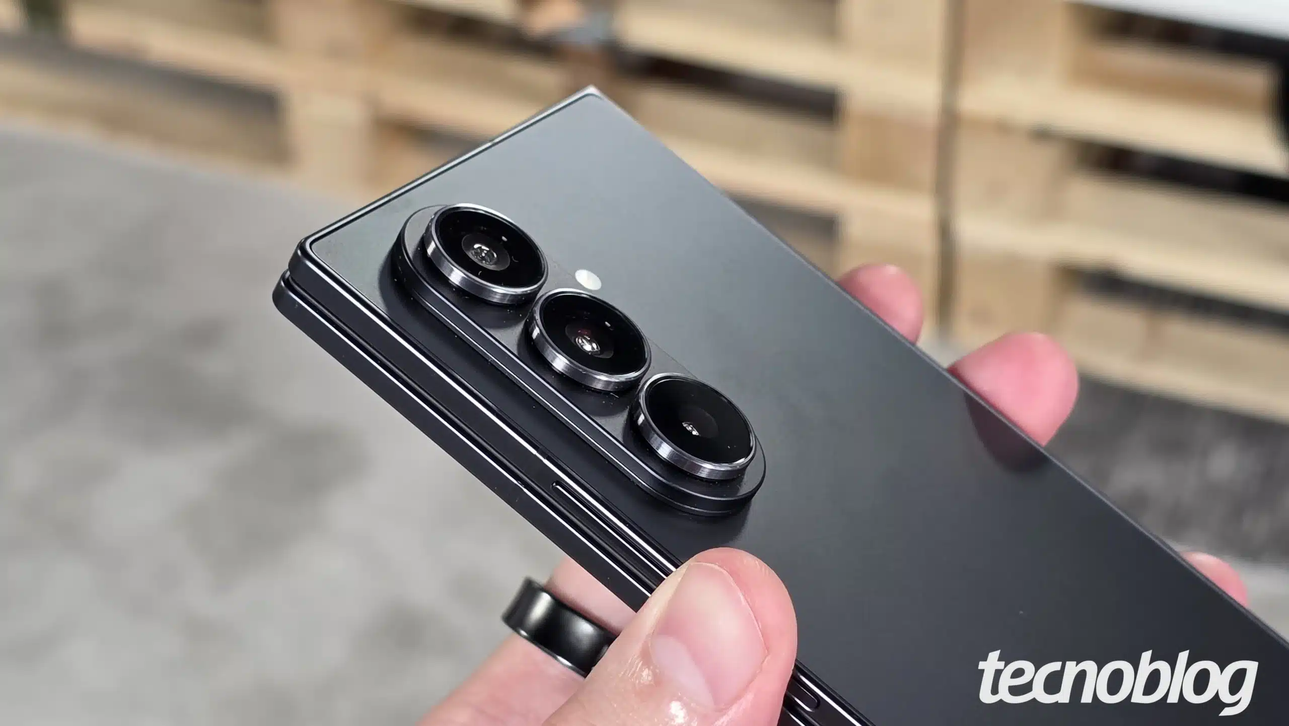 Fold 7 cameras