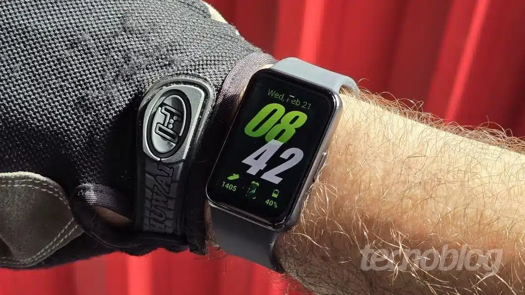 Samsung galaxy fit 3 3 1060×597 1