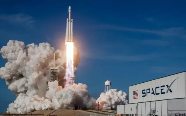 Foguete space x 640×400 1