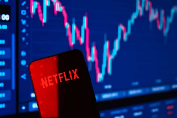 Netflix acoes 2 2048×1365 1